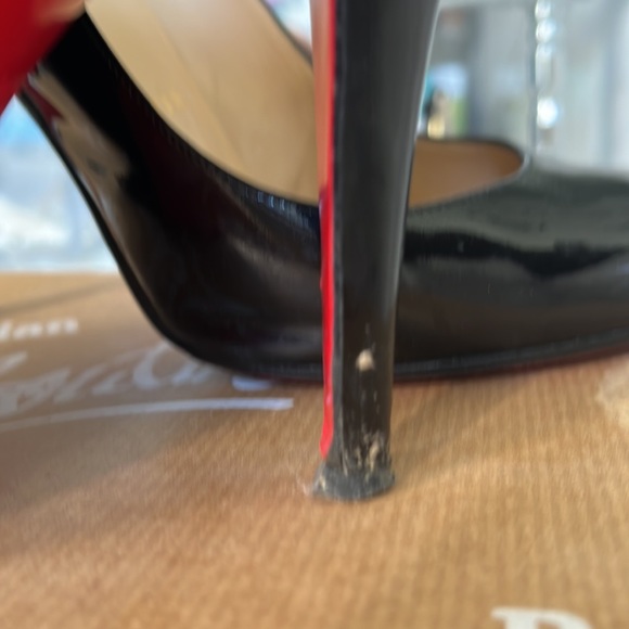 Black Christian loubtouin heels - Picture 9 of 11